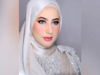 Semakin banyaknya hujatan yang diterima Tasyi Athasyia membuat ia terpaksa membongkar isi chat keluarga dalam unggahan Instastory miliknya.