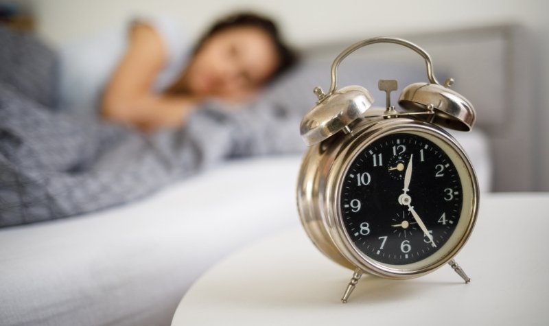 Waspada, 4 Kebiasaan Buruk Ini Mengganggu Jam Kerja Tubuh Alias Body Clock 2 Lampiran Gambar