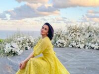 Tahun 2019 menjadi tahun yang  sulit bagi Ririn Ekawati. Ia harus kehilangan suaminya Ferry Wijaya saat dipanggil oleh Tuhan Yang Maha Kuasa.