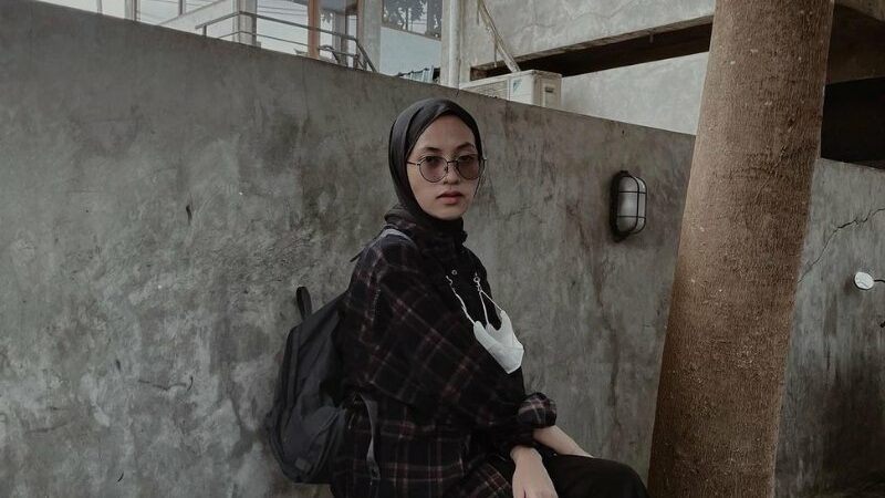 Feby Putri kembali berhasil menguras air mata para penikmat musik lewat lagu terbarunya yang berjudul “Tanpa Pamrih”.