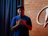 Komika Pandji Pragiwaksono membagi pengalamannya ketika memutuskan untuk memulai karir di Amerika Serikat dan harus memulai dari awal.