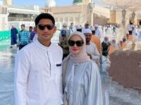 Ibnu Jamil tak henti-hentinya mendoakan agar hati anaknya Dhofin luluh dan menghilangkan kerenggangan diantara keduanya.