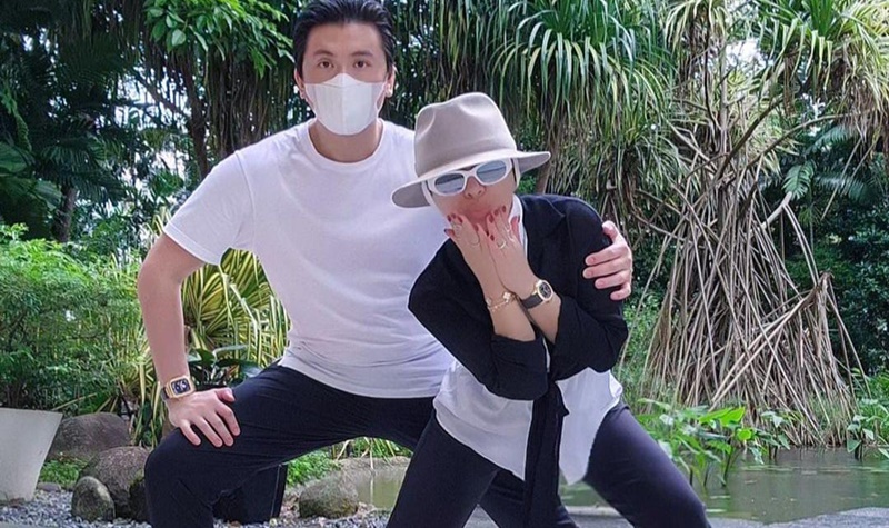 Reino Barack Ungkap Kegelisahan Sejak Nikahi Syahrini: IG Gue Jadi Tempat Bertengkar 2 Cekricek.id, Berita Seleb dan Berita Artis - Reino Barack Ungkap Kegelisahan Sejak Nikahi Syahrini: IG Gue Jadi Tempat Bertengkar