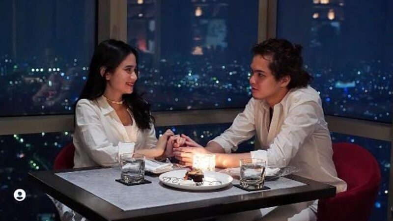 Aktir muda Tissa Biani dikabarkan akan segera menikah dengan Dul Jaelani setelah mengunggah tanggal cantik, pada Jumat (5/8/2022).