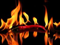 Apa Sih Hukumnya Beli Mi Setan, Mi Iblis Sama Es Pocong? Ini Kata Buya Yahya