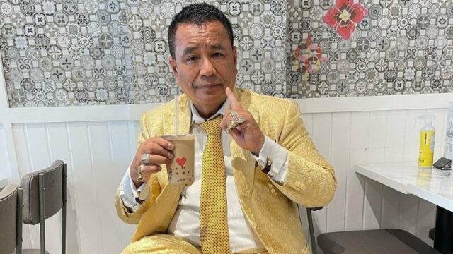 Hotman Paris bongkar bagaimana cara yang ia lakukan agar selalu dapat menjaga kepercayaan sang istri walau dekat dengan wanita cantik.