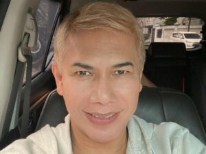 Benny Simanjuntak mengamuk pada Dhena Devanka yang membawa kabur anaknya saat mantan suami pergi membayar bill rumah sakit.