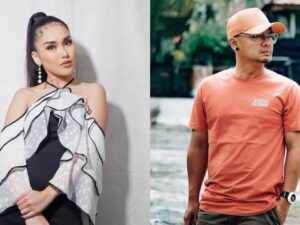 Wendy Cagur menuai banyak pujian karena sikap heroiknya yang berusaha menutupi Ayu Ting Ting karena roknya sobek saat bernyanyi.