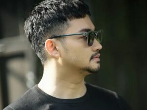 Angga Wijaya beri klarifikasi jujur terkait menaikkan bayaran Dewi Perssik tanpa ijin, serta berharap masih bisa berkomunikasi dengan baik.