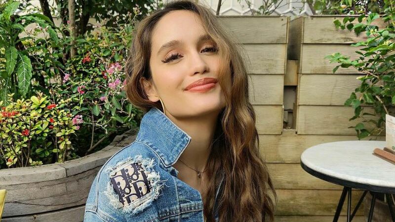 Cekricek.id - Cinta Laura mengaku dengan blak-blakan tidak begitu suka untuk berbelanja baju. Tapi gak perhitungan untuk belanja makanan