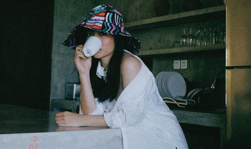 Kecenya Febby Rastanty Pakai Crop Top, Cantiknya Gak Ngebosenin 5 Lampiran Gambar