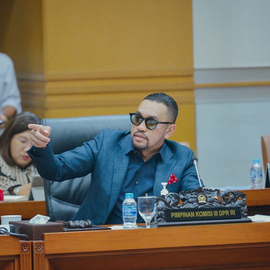 Kisah Ahmad Sahroni, Tukang Semir Sepatu yang Kini Jadi Crazy Rich 2 Lampiran Gambar