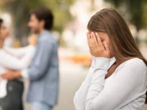 Istri Sah di Kendari Malah Temukan Suaminya dengan Pelakor