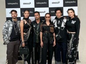 Raffi Ahmad berbagi cerita keseruan saat menjadi model fashion show di Amerika. Ia sampai dikira influencer oleh para bule.