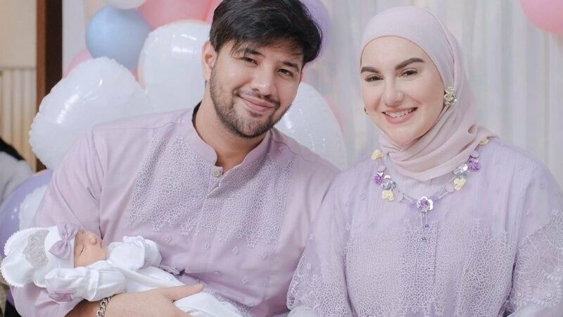 Trauma kehilangan bayi membuat Irish Bella mengganti nama putri cantiknya dari Asma menjadi Puti Sabai Akbar ketika proses persalinan.