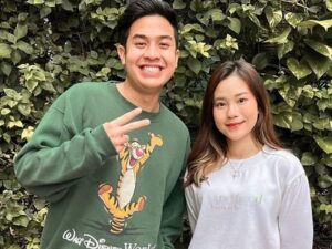 Jessica Jane dan Jerome Polin belum lama ini lakukan kolaborasi di kanal youtubenya yang kini langsung jadi trending topik warganet.