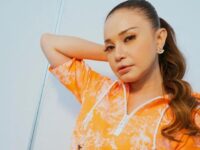 Rossa dituding jadi pelakor dalam rumah tangga Reza Arap dan Wendy, ia dikabarkan berselingkuh engan Reza Arap, namanya trending di Twitter