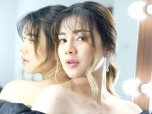 Felicya Angelista mendebutkan produk skincare miliknya pada salah satu adegan di drama Korea berjudul “Today’s Webtoon” episode 12.