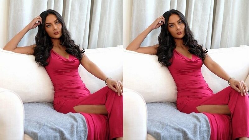 Cekricek.id - Erika Carlina seolah tak pernah gagal memberikan penampilan terbaik dalam setiap foto yang diunggahnya. Melansir akun Instagramnya, Erika membagikan foto seksi dengan gaun belahan samping. Dia berhasil mendapatkan banyak pujian akan kecantikannya, bahkan dimirip-miripkan dengan artis Hollywood, Megan Fox.