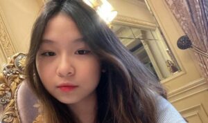 Setelah Sisca Kohl menemukan tambatan hatinya, kini netizen beramai-ramai mendekati sang adik yang sama-sama berwajah cantik.