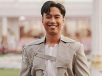 Vidi Aldiano trending topik twitter karena merekomendasikan film garapan Aldi Taher yang bertajuk Bisikan Jenazah di podcast Deddy Corbuzier.