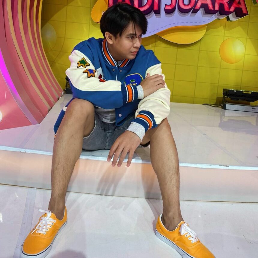 Billy Syahputra Dilaporkan ke Polisi oleh Robby Shine karena Lontarkan Kata-kata Kotor Terhadap Istrinya 3 Billy Syahputra Dipolisikan Robby Shine Karena Menghina Istri Bulenya dengan Kata Kotor