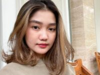 Cekricek.id - Chandrika Chika dipuji memiliki senyuman yang begitu menawan dan membuat banyak netizen jadi terpikat pada pesonanya