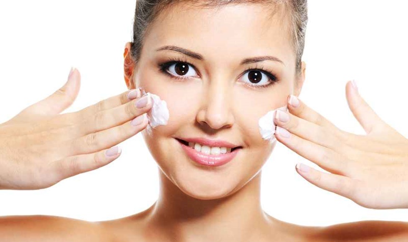 Super Gampang! Ini Tips Skincare Bikin Kulit Awet Muda Bebas Keriput 6 Lampiran Gambar