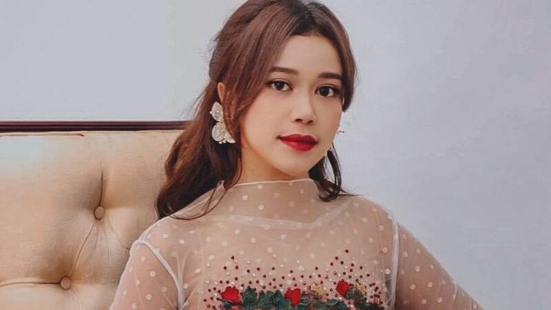 Cekricek.id - Penyanyi Brisia Jodie sempat membuat heboh, memutuskan pria yang memberinya credit tanpa limit karena diminta berhenti nyanyi