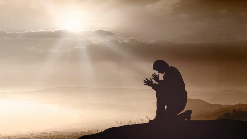 Cekricek.id - Apakah dosa dari seseorang yang telah bertaubat masih tersisa dalam dirinya, seperti kekhawatiran dari banyak pihak.