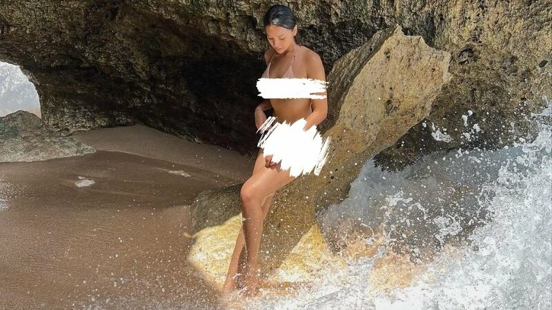 Anya Geraldine Bikin Heboh dengan Berbikini Mini di Pantai, Netizen: Bidadari Glowing