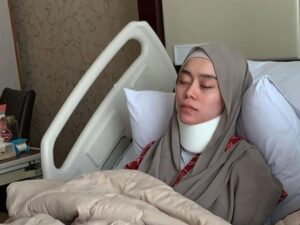 Hasil visum Lesty Kejora yang dilaporkan ke Polres Jakarta Selatan akhirnya keluar, hasilnya pun sangat mencenangkan publik.