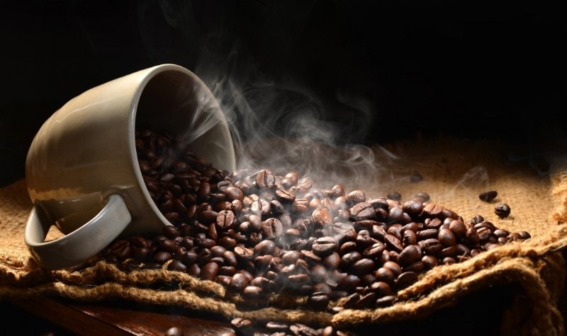 Intip, Inilah Rahasia Segar Bugar Pramugari yang Harus Kamu Tiru 3 Lampiran Gambar