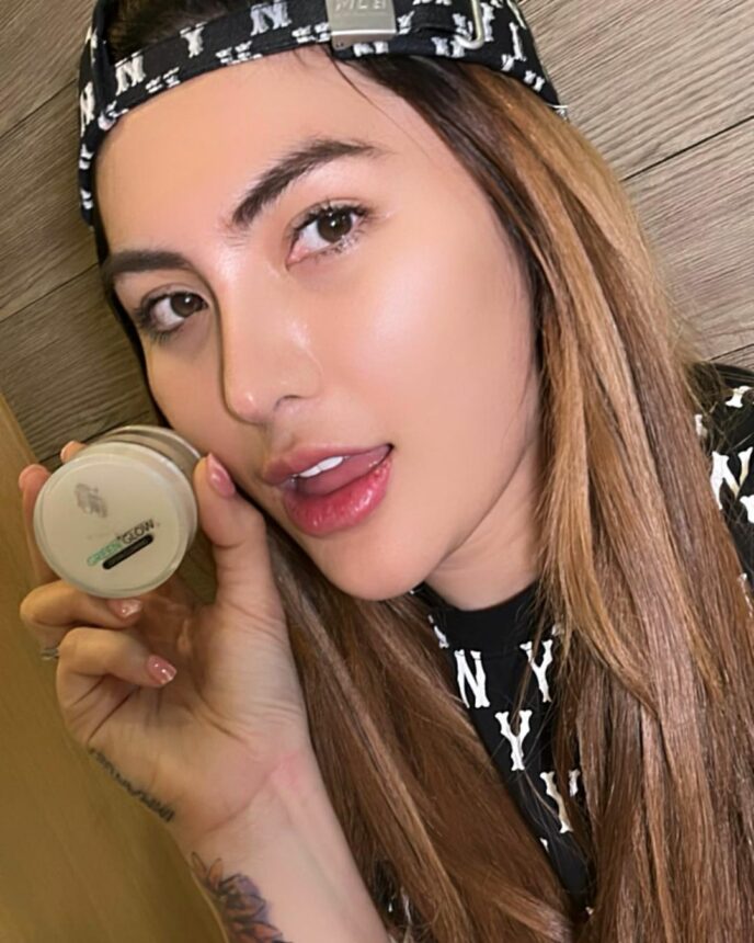 Banyak yang Daftar, Angela Lee Bingung Siapa yang Bakal Jadi Jodohnya 2 Lampiran Gambar