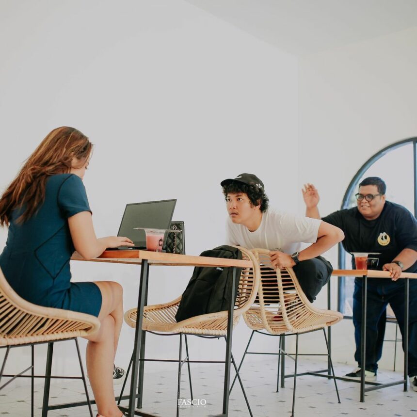 Nopek Novian dan Livy Renata jadian