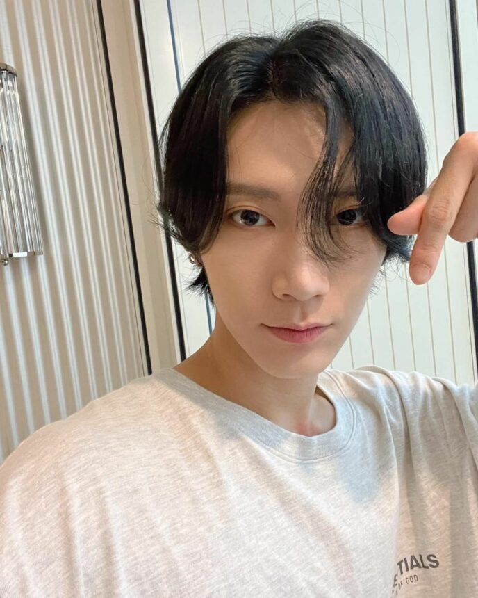 Tarian Ten WayV dalam Single Terbarunya Bikin Tercengang: Uget-uget Kayak Ulet 4 Lampiran Gambar