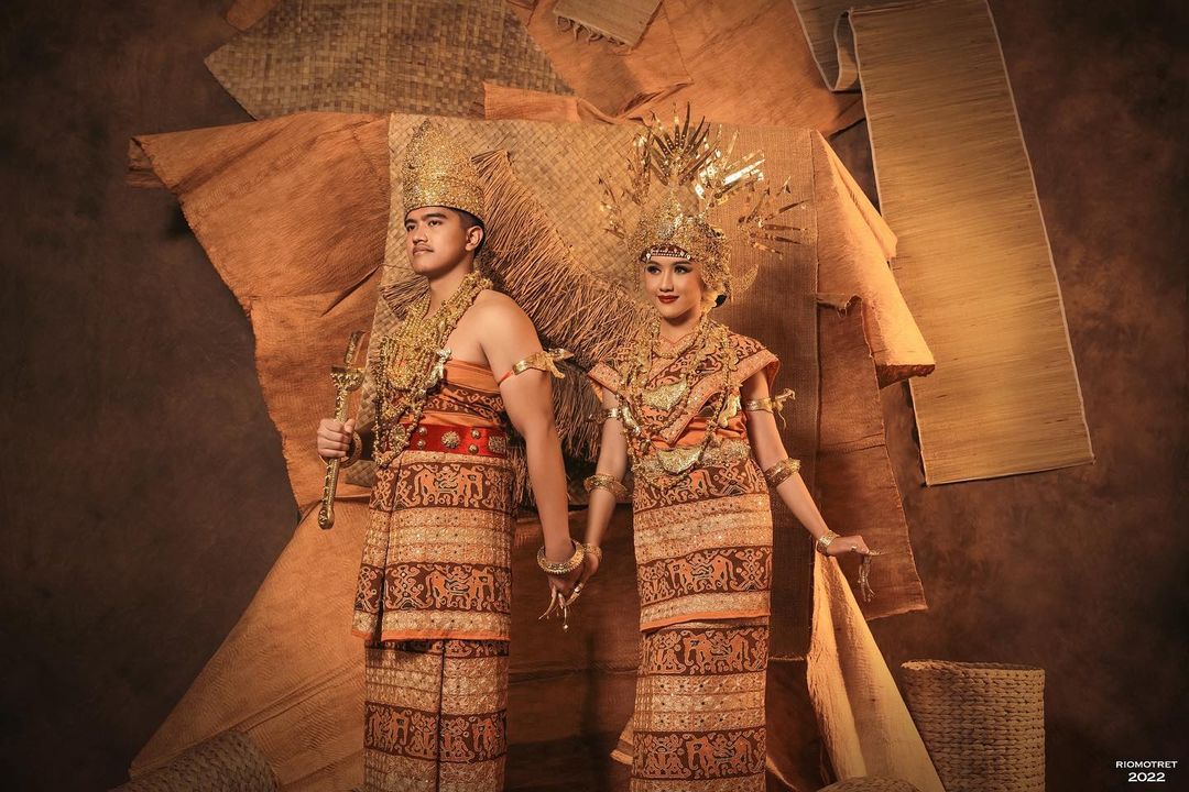 Tanggal Pernikahan Makin Dekat, Intip Sejumlah Foto Prewedding Kaesang Pangarep 5 Lampiran Gambar