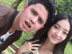 Aliando mengungkapkan isi hatinya soal hubungannya dengan artis cantik Natasha Wilona yang dikabarkan sempat mengalamin cinta lokasi.