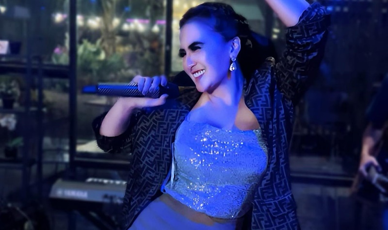 Diana Dee Starlight Pamer Bodi Seksi, Masih Segar Banget 4 Lampiran Gambar