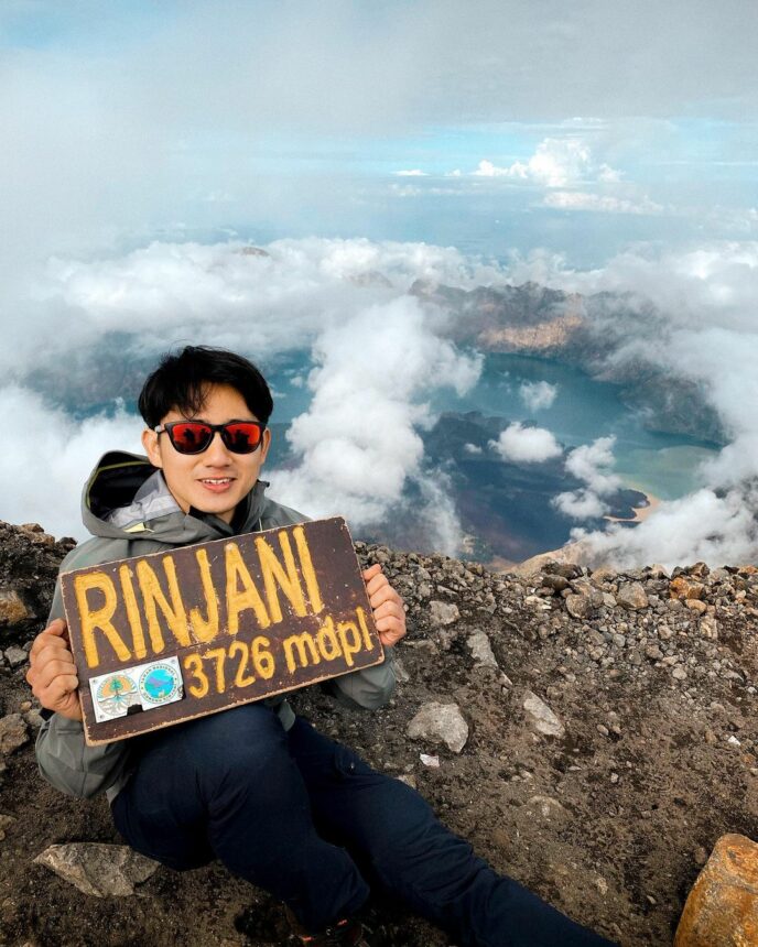 Intip Potret Kenny Austin, Pemain "Kupu-kupu Malam" yang Kini Jadi idola Anak Gadis 5 Lampiran Gambar