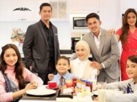 Cekricek.id - "Jangan Bercerai Bunda" merupakan sinetron baru bertema keluarga yang saat ini sudah menayangkan dua episode perdananya. Sinetron yang tayang di salah satu stasiun televisi swasta ini menghadirkan Revalina S Temat sebagai tokoh utama perempuannya.