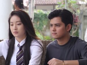 Natasha Wilona dan Aliando Syarief tampak semakin mesra, netizen lantas dibuat baper dengan kemesraan mereka tersebut hingga banyak.
