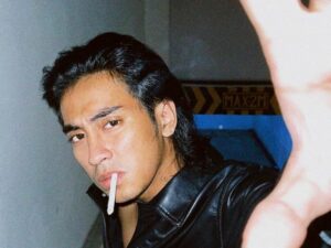 Cekricek.id - Abidzar mengeluhkan bagaimana sulitnya menjadi anak dari seorang pemuka agama, sulit mengeksplore diri karena nyinyir netizen