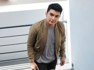 Cekricek.id, Jakarta, Berita Artis dan Berita Seleb - Ternyata Aldi Taher memiliki tujuan utama untuk mencalonkan diri aliasnya nyaleg.