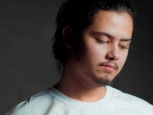 Cekricek.id - Natasha Wilona saja dengan blak-blakan mengaku terpikat dengan semua pesona yang dimiliki oleh Aliando Syarie, ini rahasianya