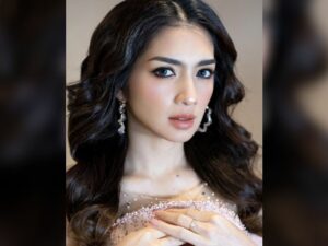 Cekricek.id - Banyak dari netizen memberikan pujian berkaitan dengan paras cantik Angel Karamoy, dipuji mirip wanita Arab dan Turki