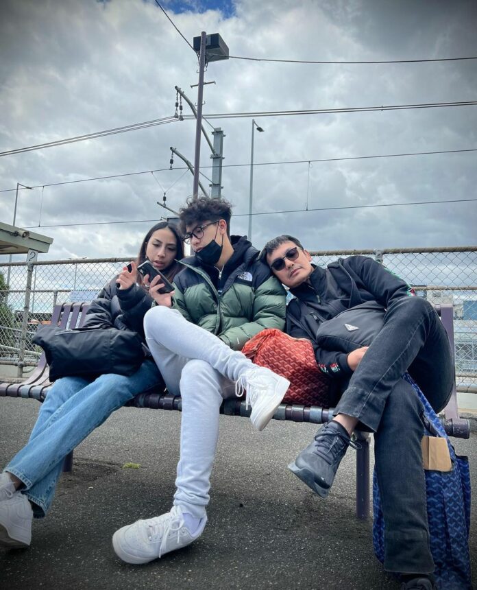 Intip 4 Potret Cantiknya Khayra, Putri Gunawan Sudrajat Bareng Keluarga 8 Intip 4 Potret Cantiknya Khayra, Putri Gunawan Sudrajat Bareng Keluarga