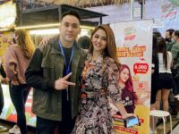 Cekricek.id - Pedangdut Jenita Janet bercerita pernah menjadi seorang MC dengan bayaran hanya Rp.100.00, karena gak laku sebagai penyanyi