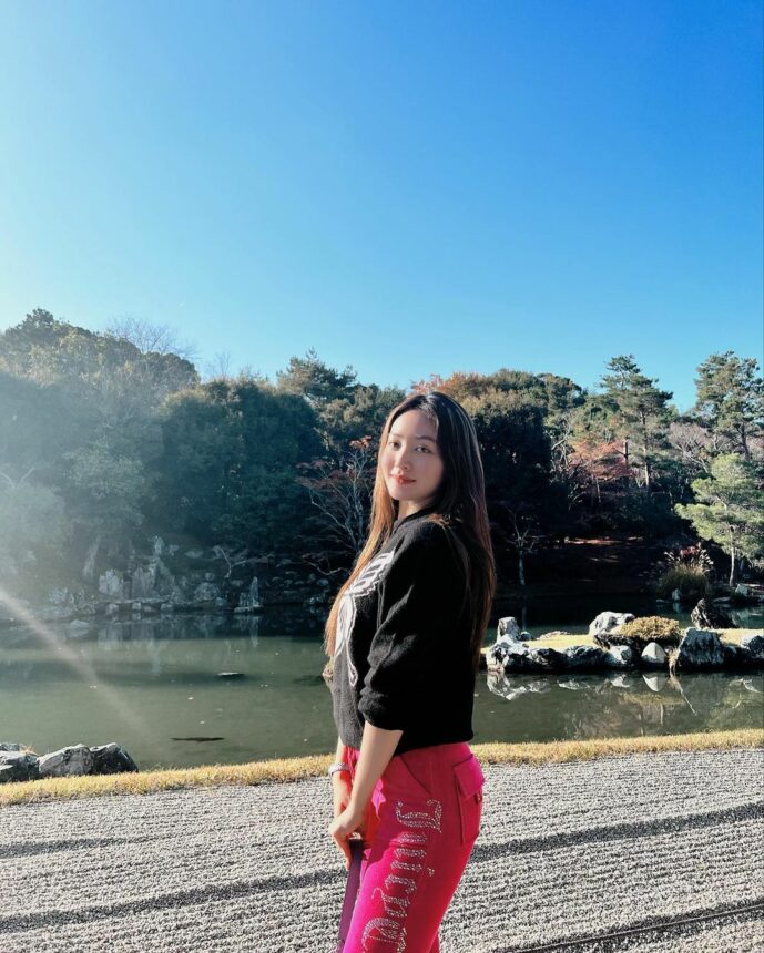 Cantik Menggodanya Natasha Wilona, Sudah Cocok Jadi Cewek Jepang Nih 2 Lampiran Gambar