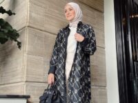 Cekricek.id - Artis cantik Olla Ramlan dipuji oleh netizen sebagai sosok janda manis rasa gadis. Hal ini memang sangat cocok dengan tampilannya